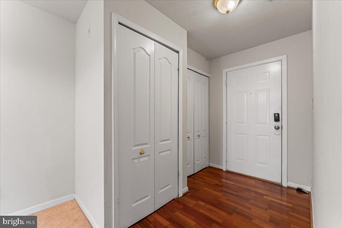 LARGO TOWN CENTER CONDOMINIUMS - Residential