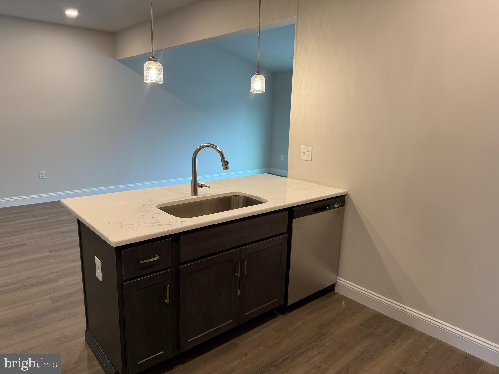 HAWKSTONE VILLAGE - Residential