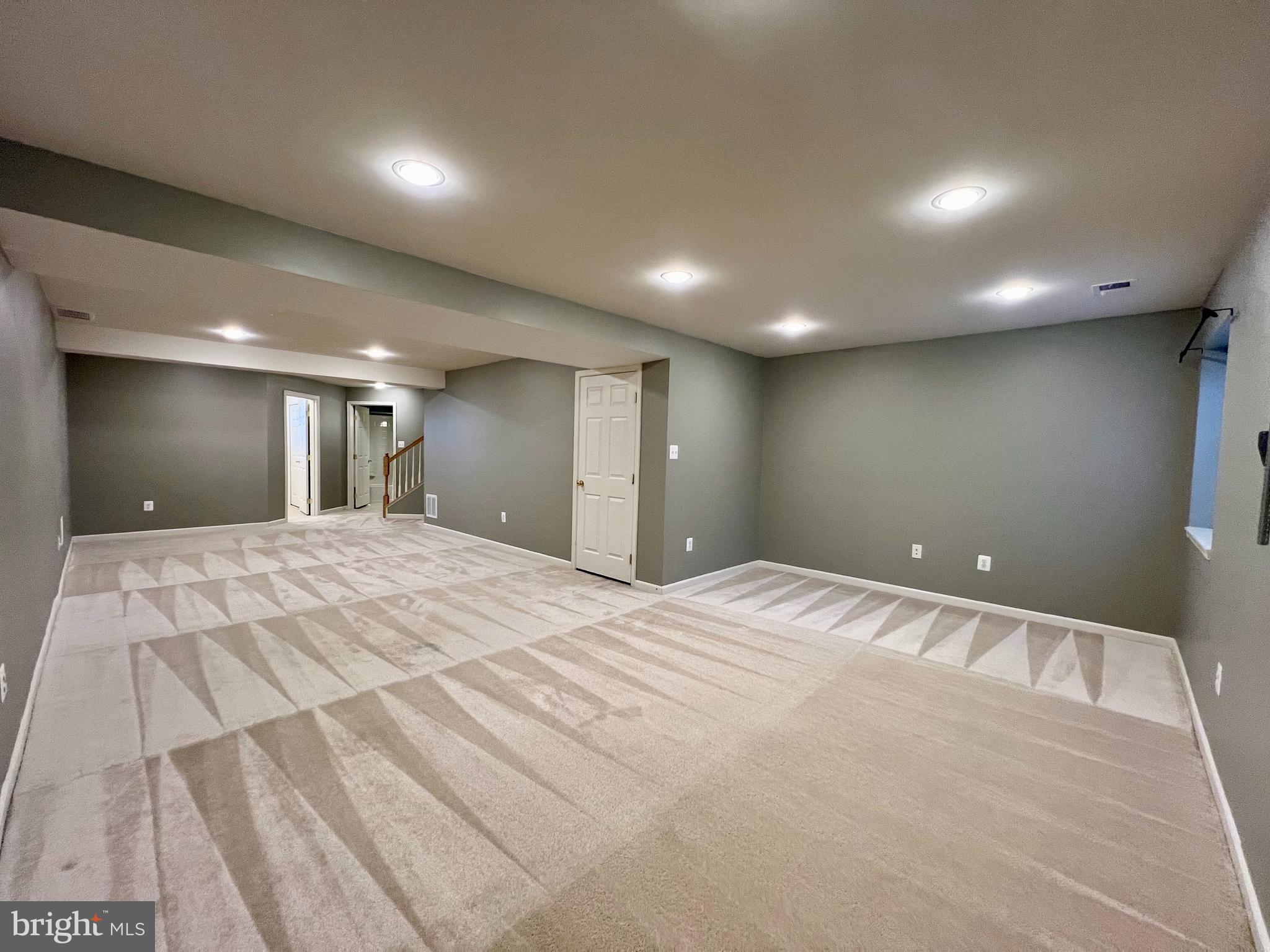 SHENANDOAH SPRINGS - Residential Lease