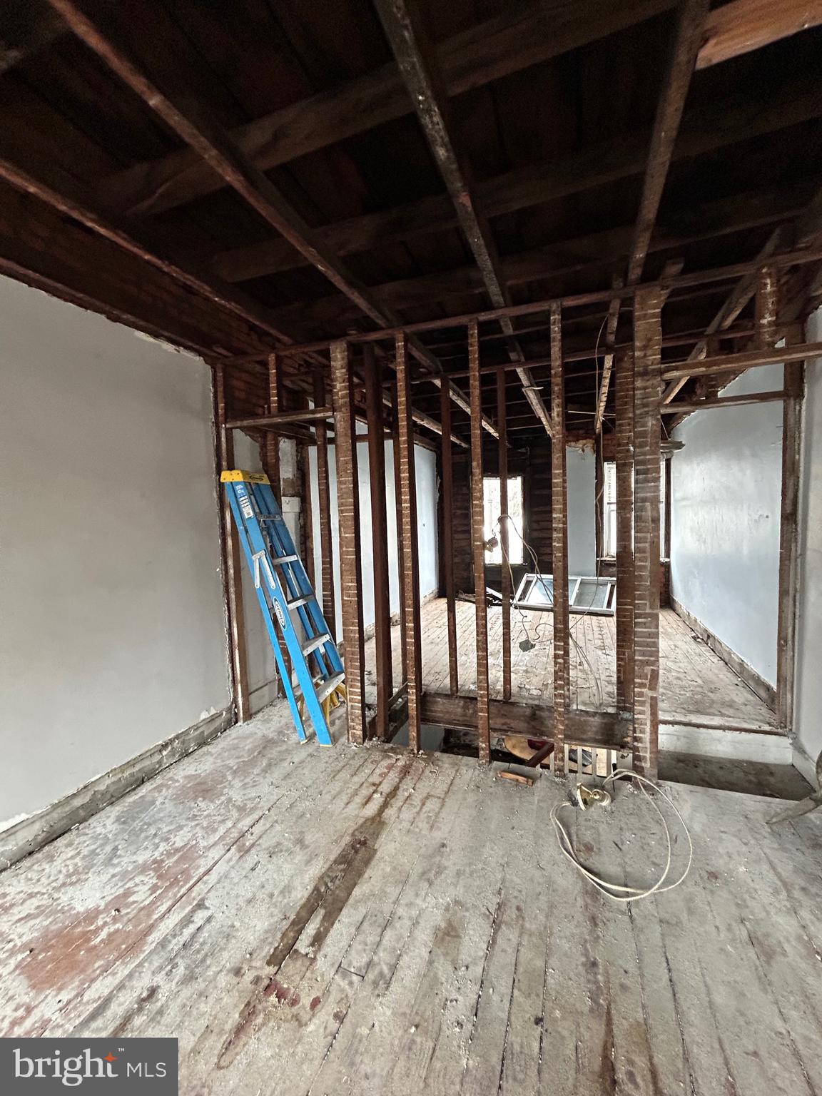 WILM #27 - Residential