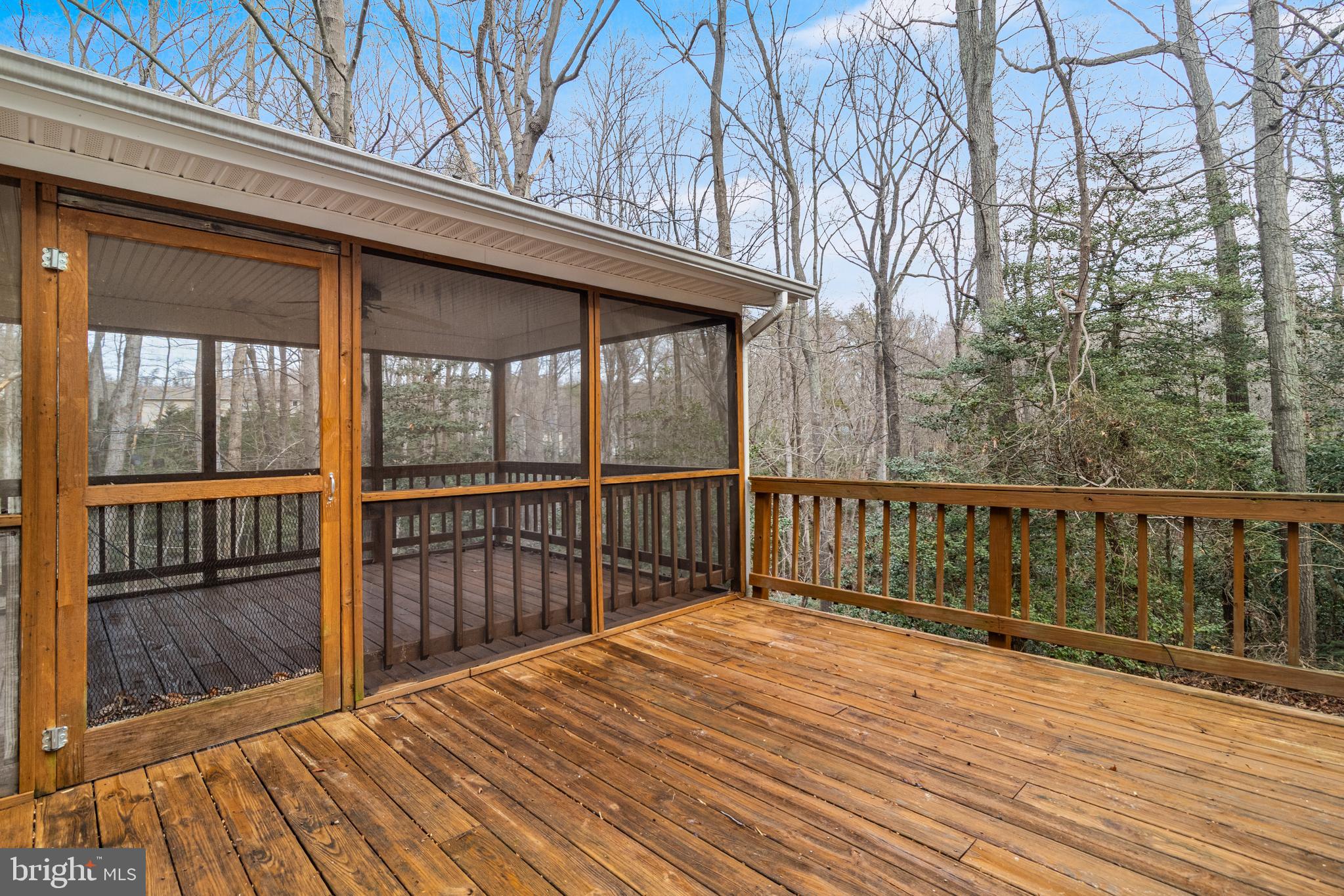 COVE POINT WOODS - Residential