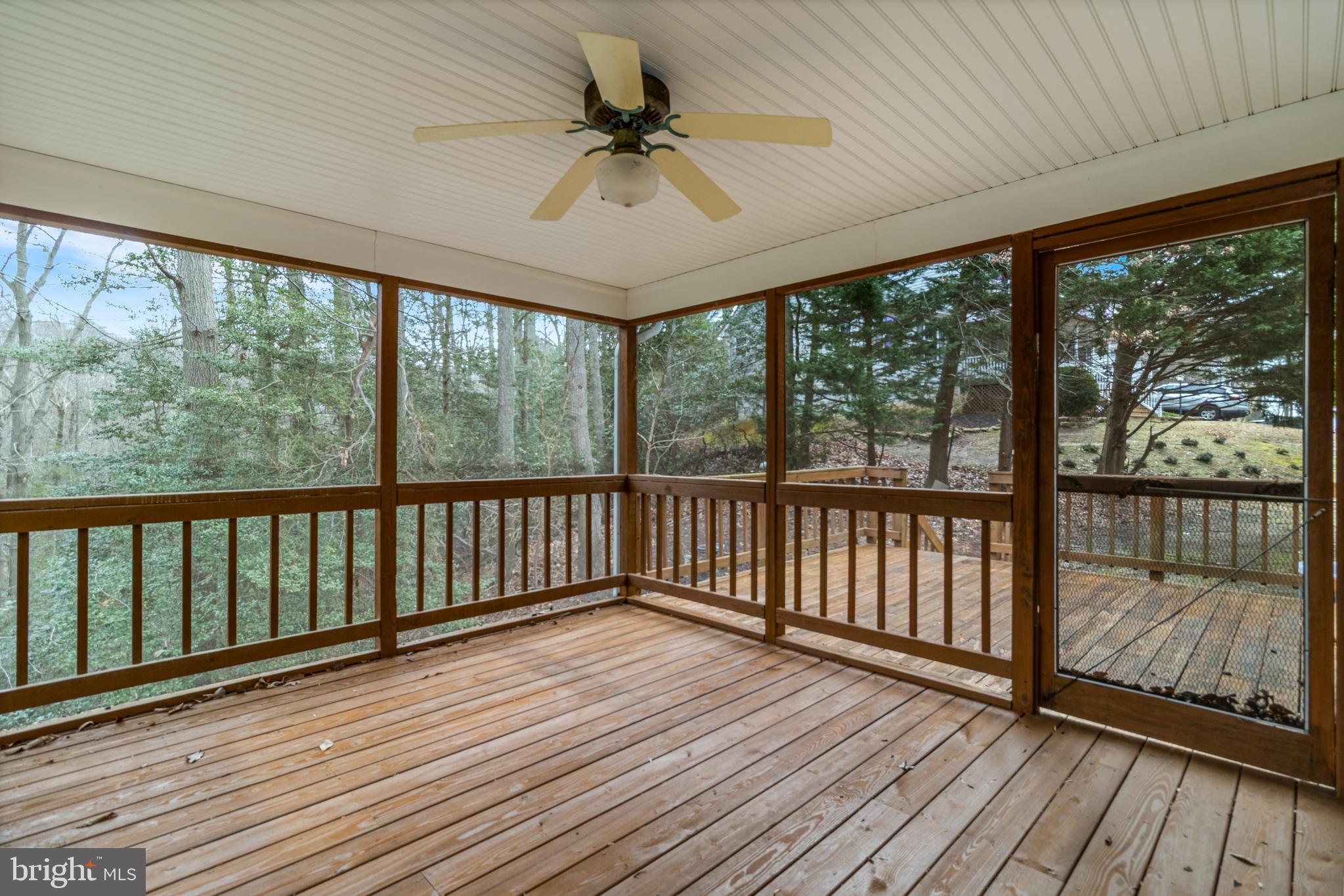 COVE POINT WOODS - Residential