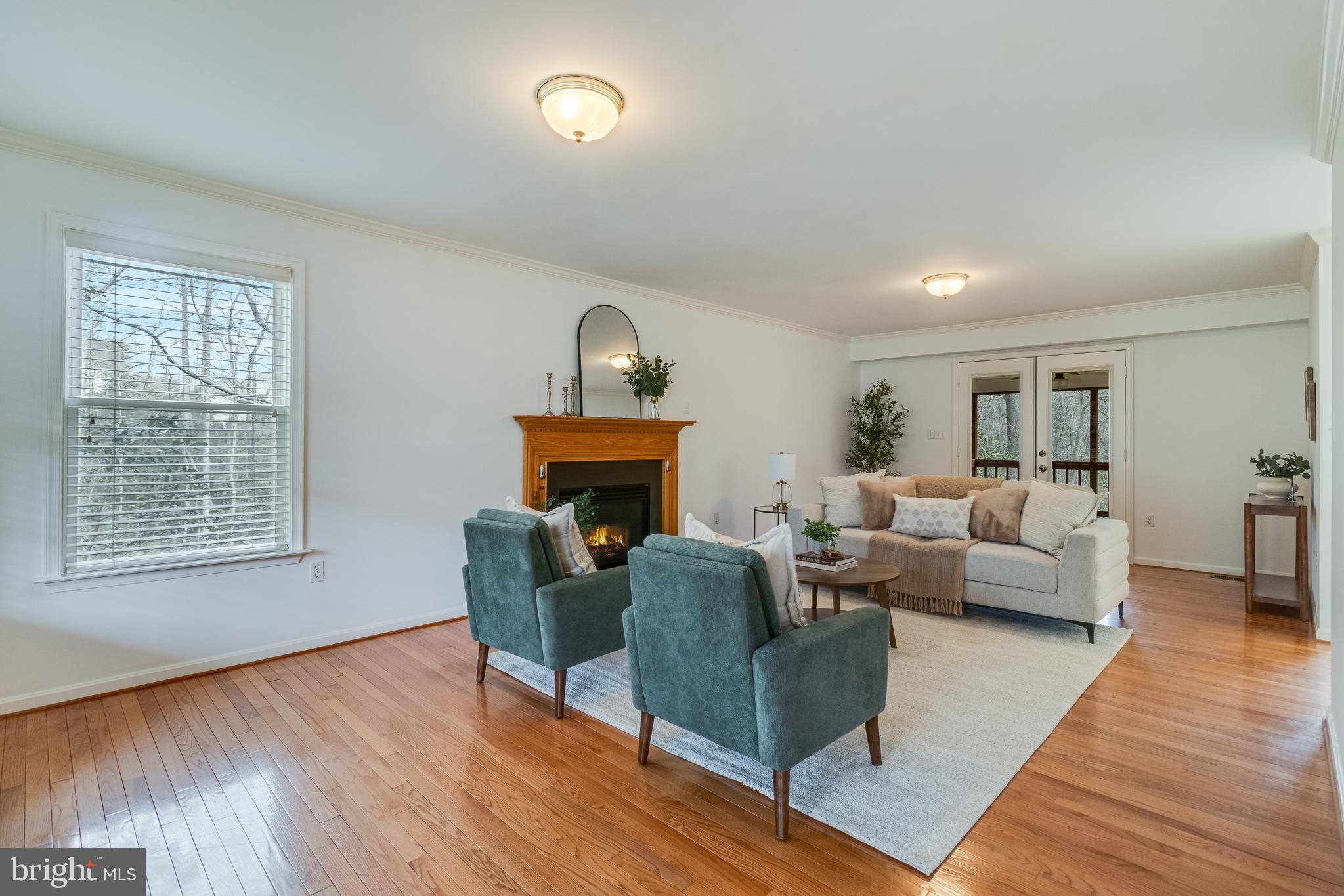 COVE POINT WOODS - Residential