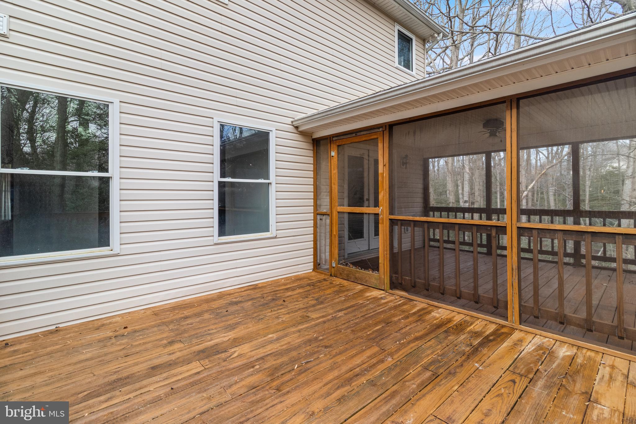 COVE POINT WOODS - Residential