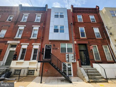 Condo For Rent - 1838 N 17th Street #1A<br/> PHILADELPHIA, PA 19121