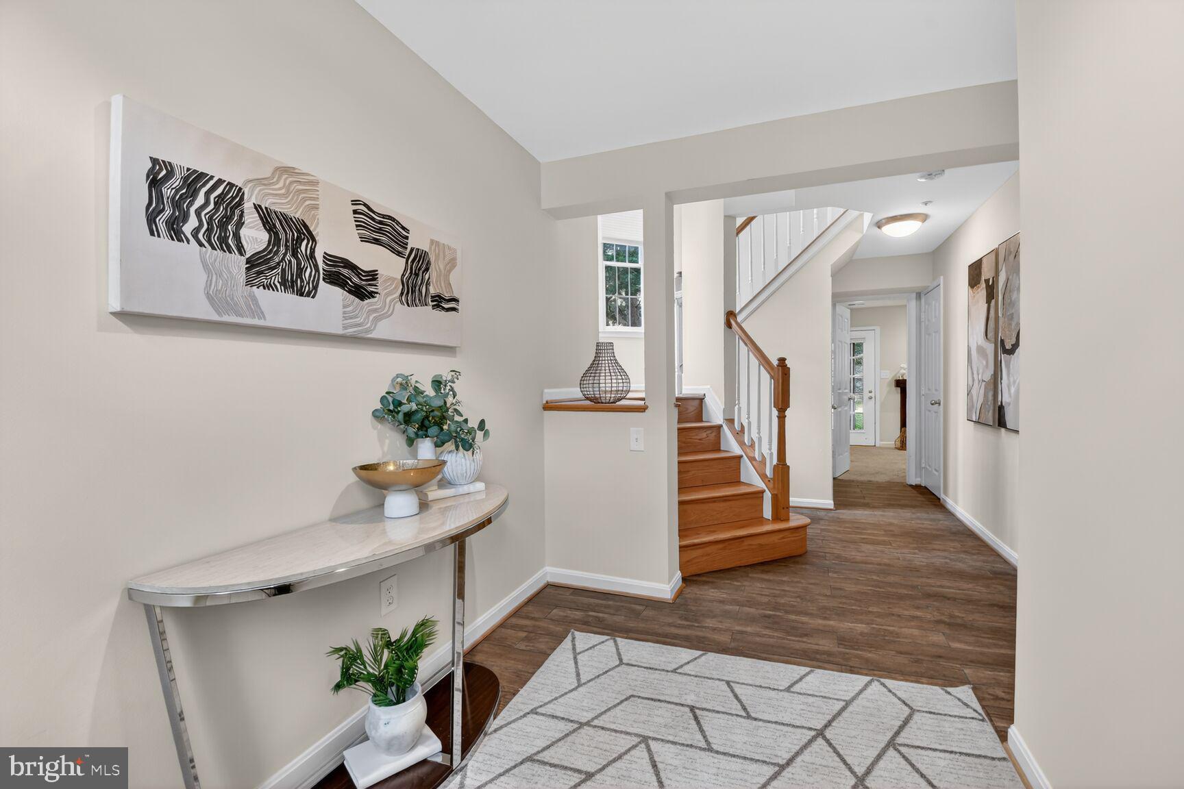 WHITLEY PARK CONDOMINIUM - Residential