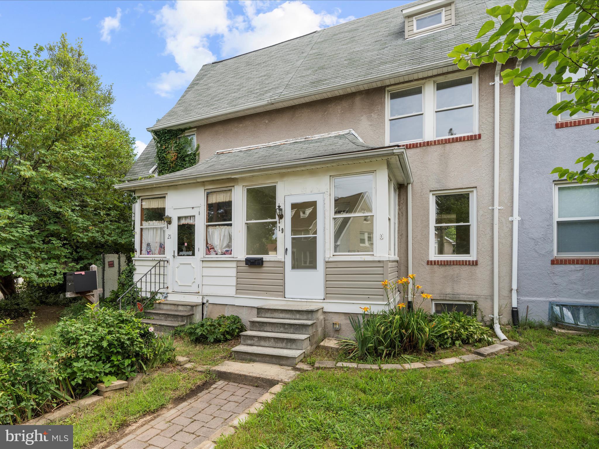 Welcome to 19 Flagship Road, a charming three-bedroom, one-bathroom townhome located in the heart of Historic Dundalk. Freshly updated with brand new carpet and a full interior paint refresh, this home offers a move-in-ready opportunity for its next owner. Inside, you’ll find a bright and inviting layout, perfect for anyone looking for low-maintenance living in a well-established community.
The property also features an improved detached structure—ideal for extra storage, a workshop, or hobby space. Conveniently situated near shopping, schools, parks, and public transportation, this well-priced gem combines comfort, value, and location. Don’t wait—homes like this don’t last long!