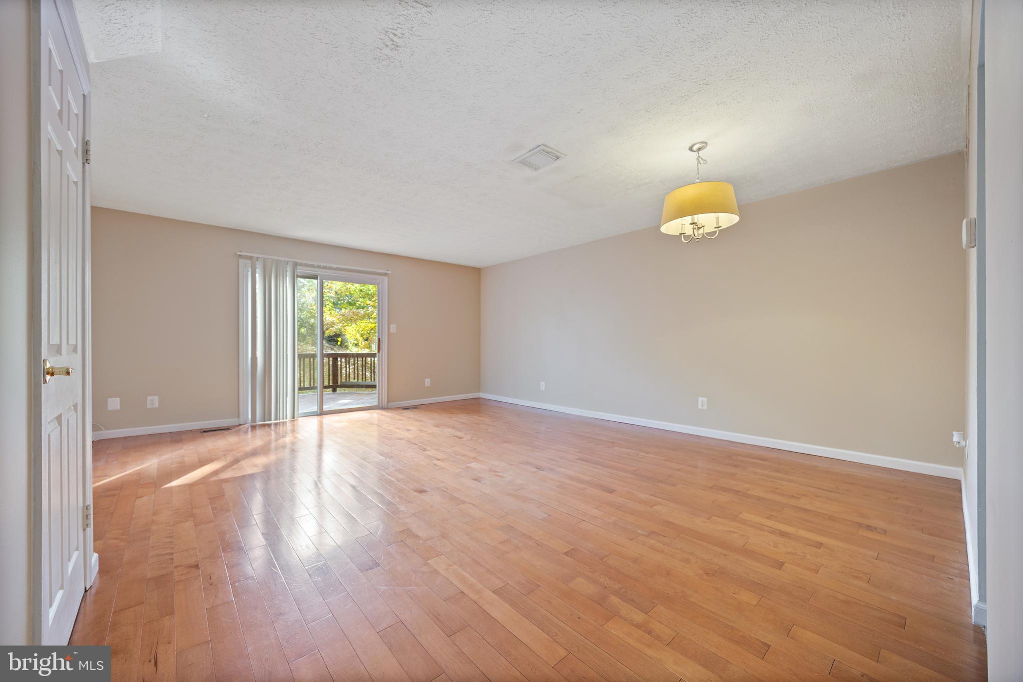 OAKHURST - Residential