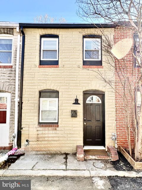 2013 SPARK COURT BALTIMORE MD 21231