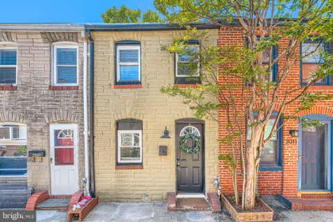 Townhouse For Sale - 2013 Spark Court<br/> BALTIMORE, MD 21231