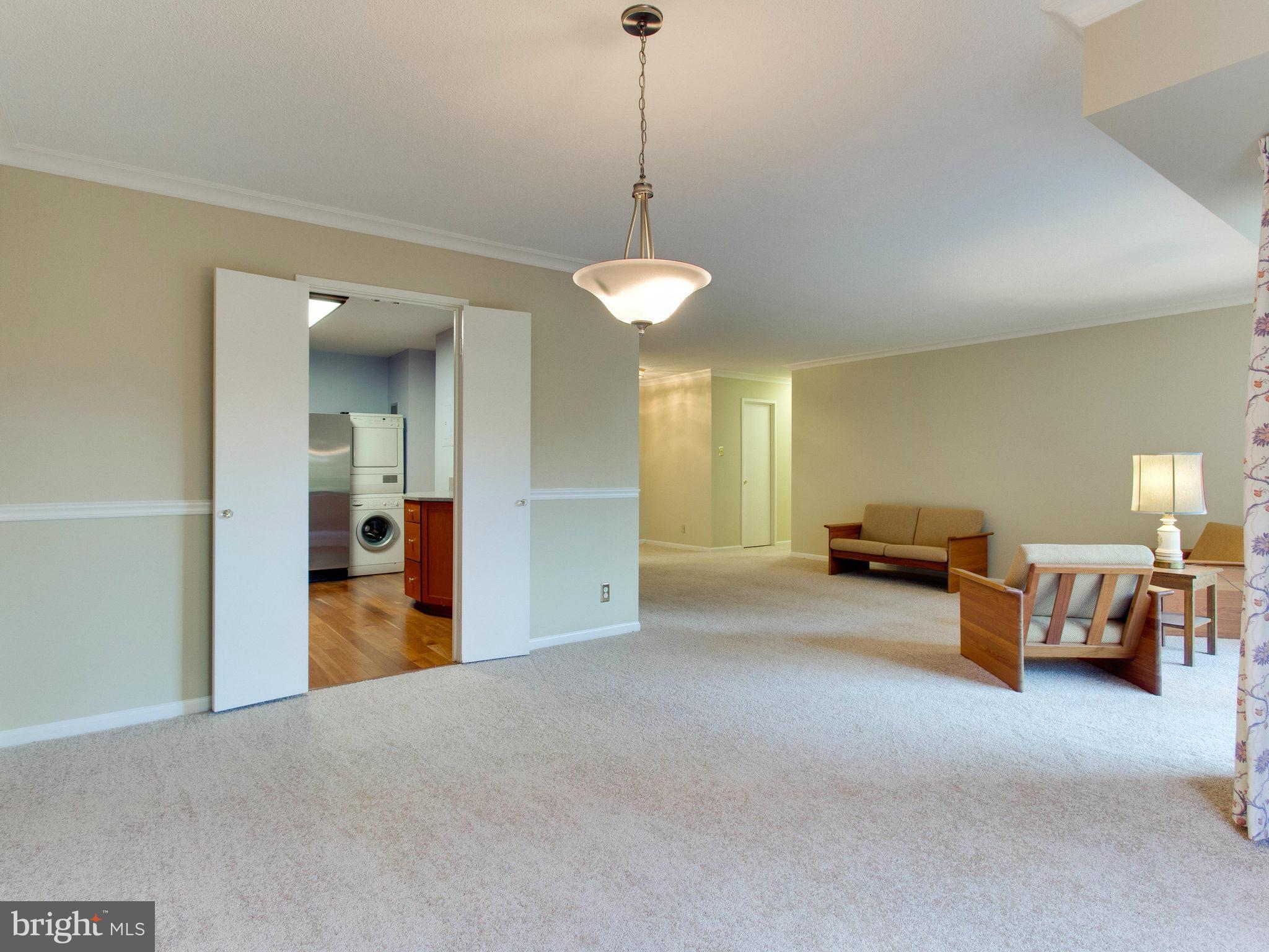 WATERGATE AT LANDMARK - Residential