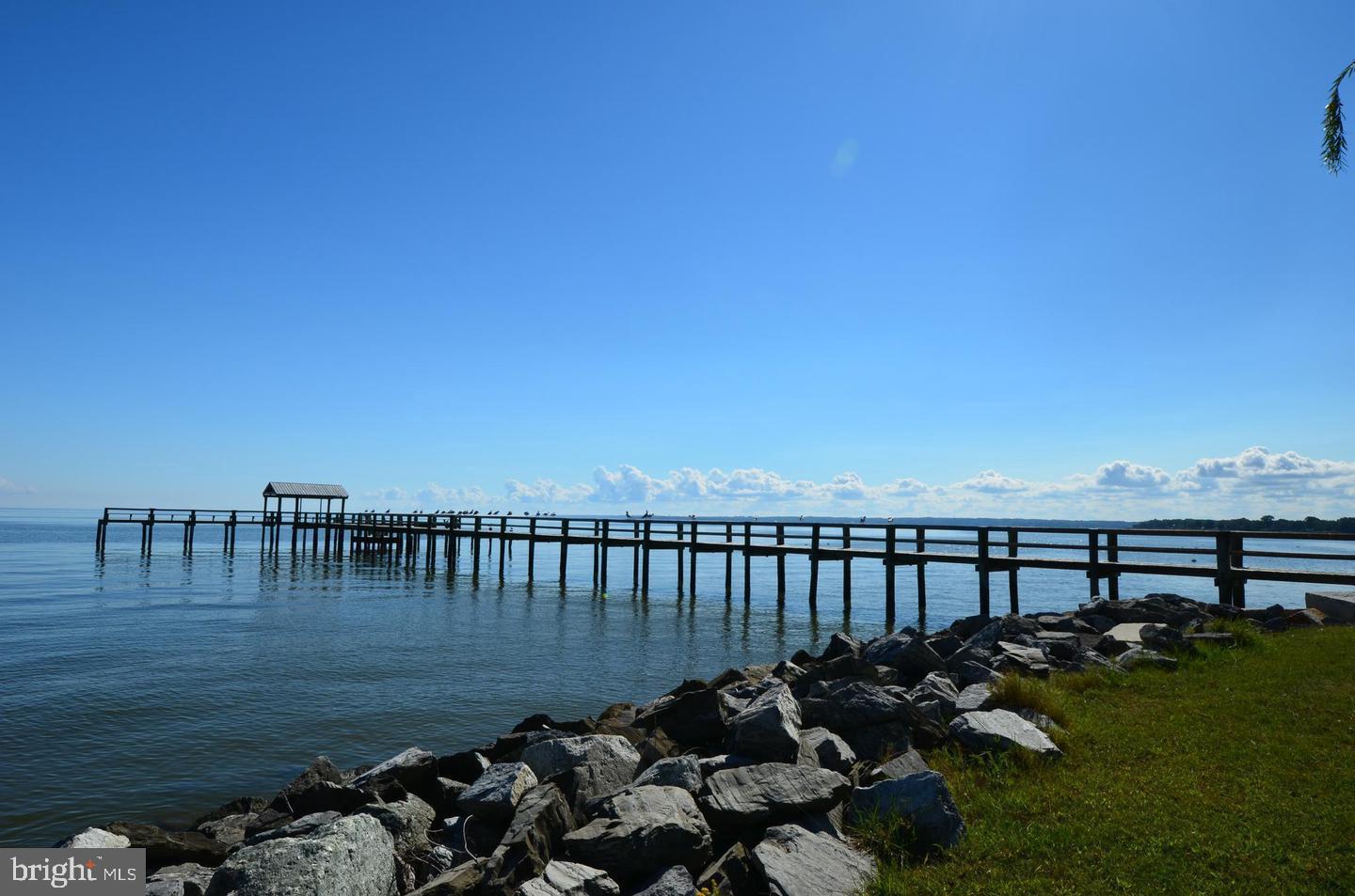 FRANKLIN MANOR BEACH - Residential