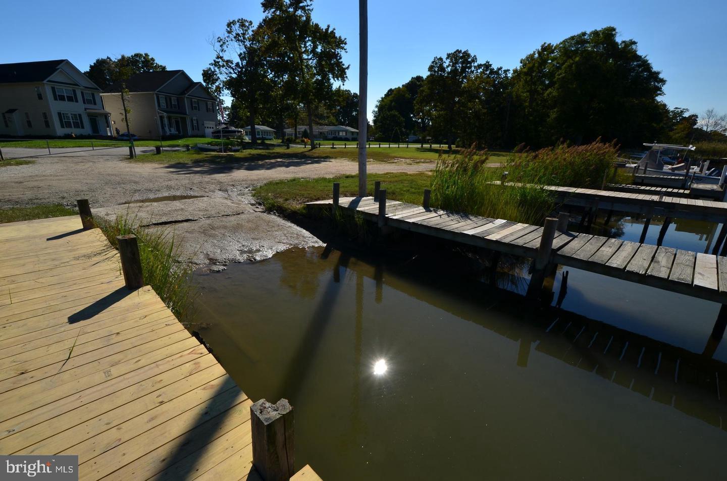 FRANKLIN MANOR BEACH - Residential