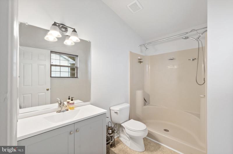 FRANKLIN MANOR BEACH - Residential