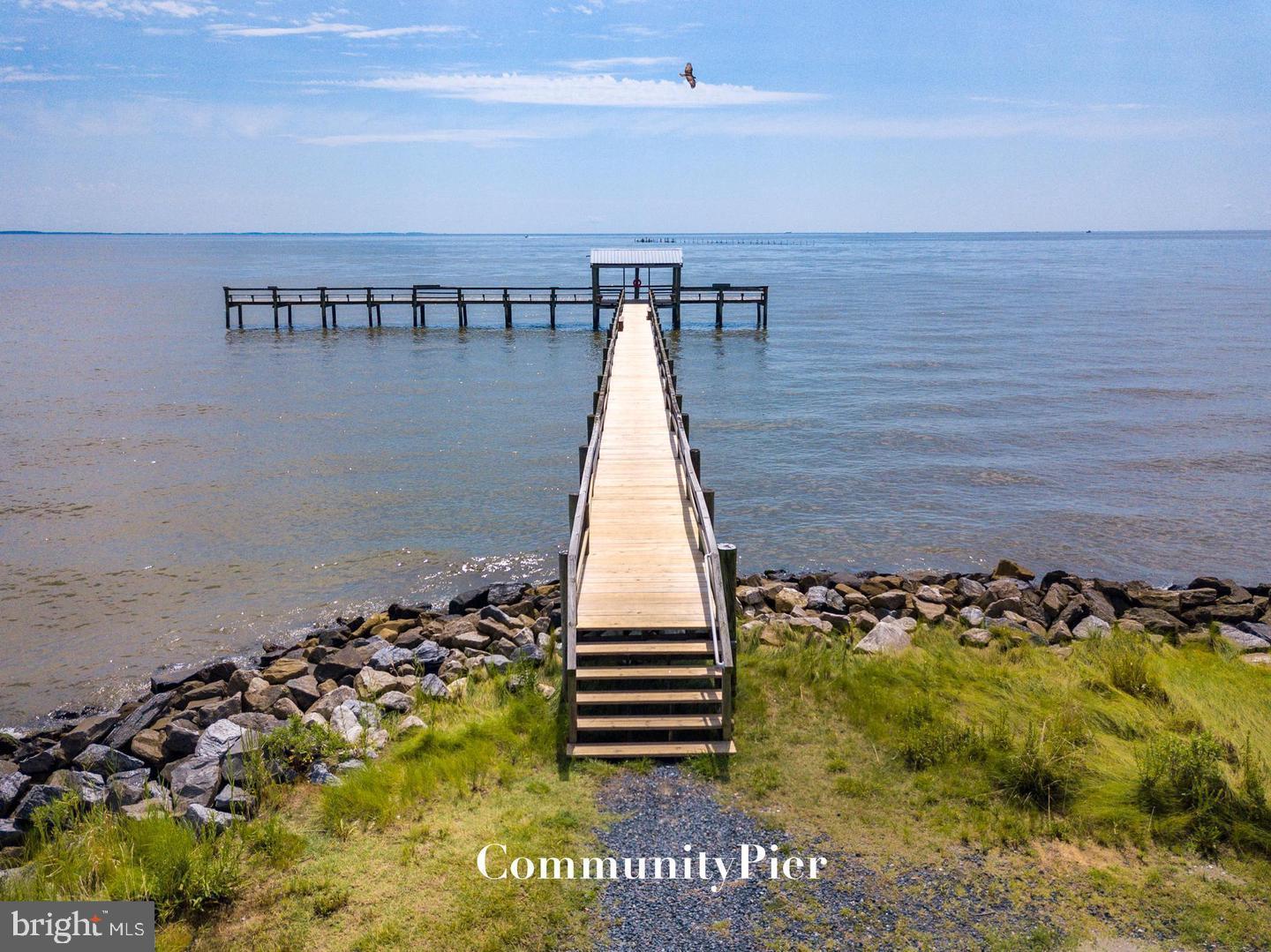 FRANKLIN MANOR BEACH - Residential