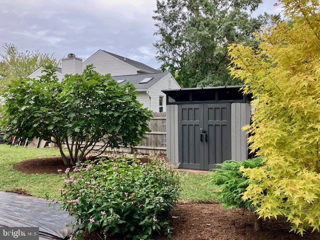 FRANKLIN MANOR BEACH - Residential