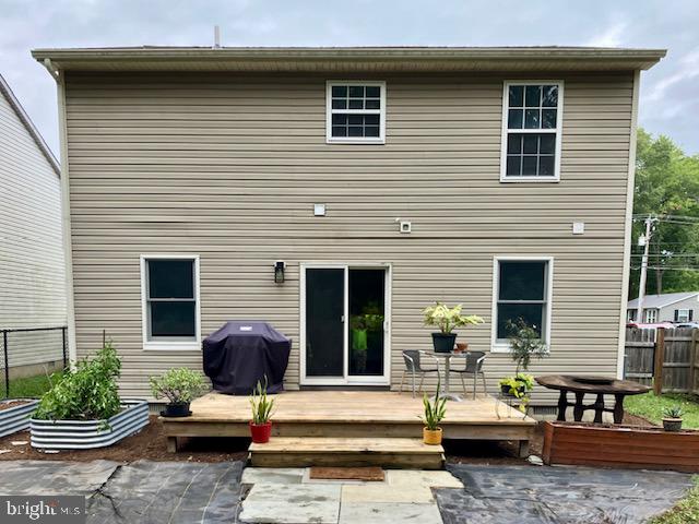 FRANKLIN MANOR BEACH - Residential