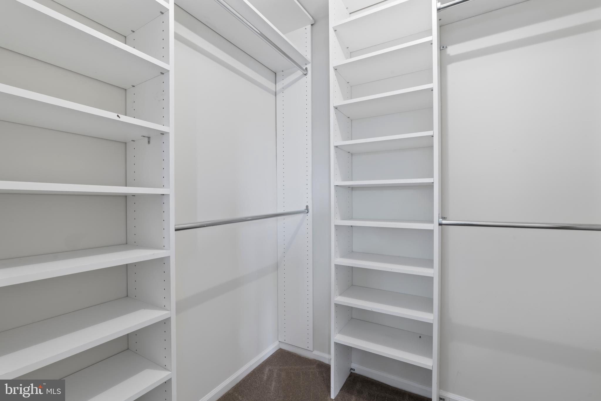 NORBECK ESTATES - Residential