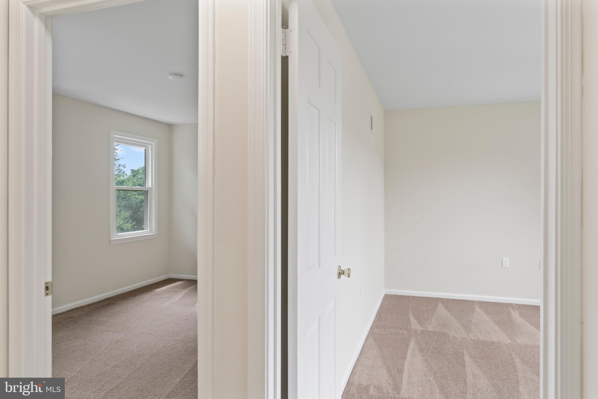 NORBECK ESTATES - Residential