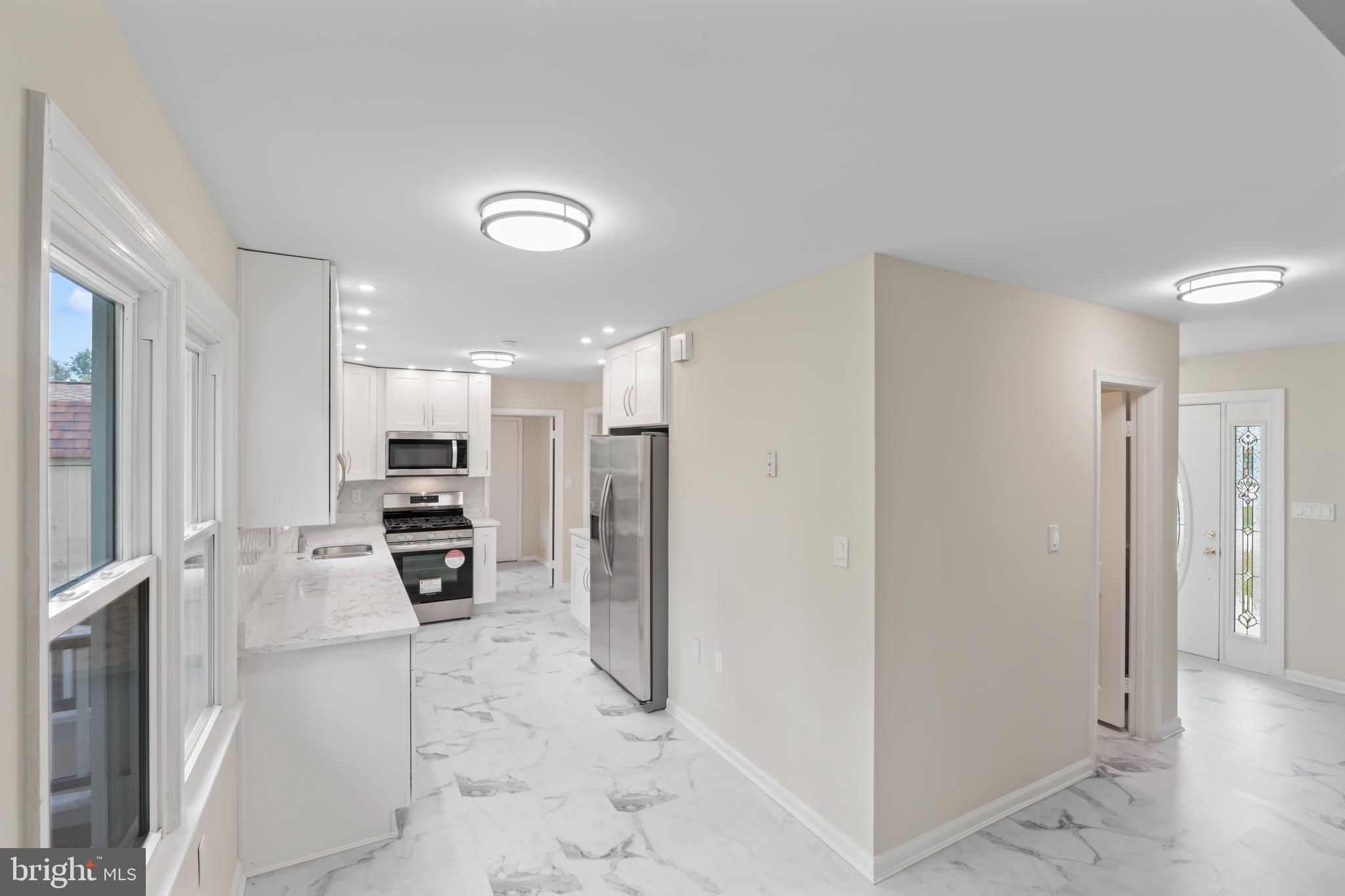 NORBECK ESTATES - Residential