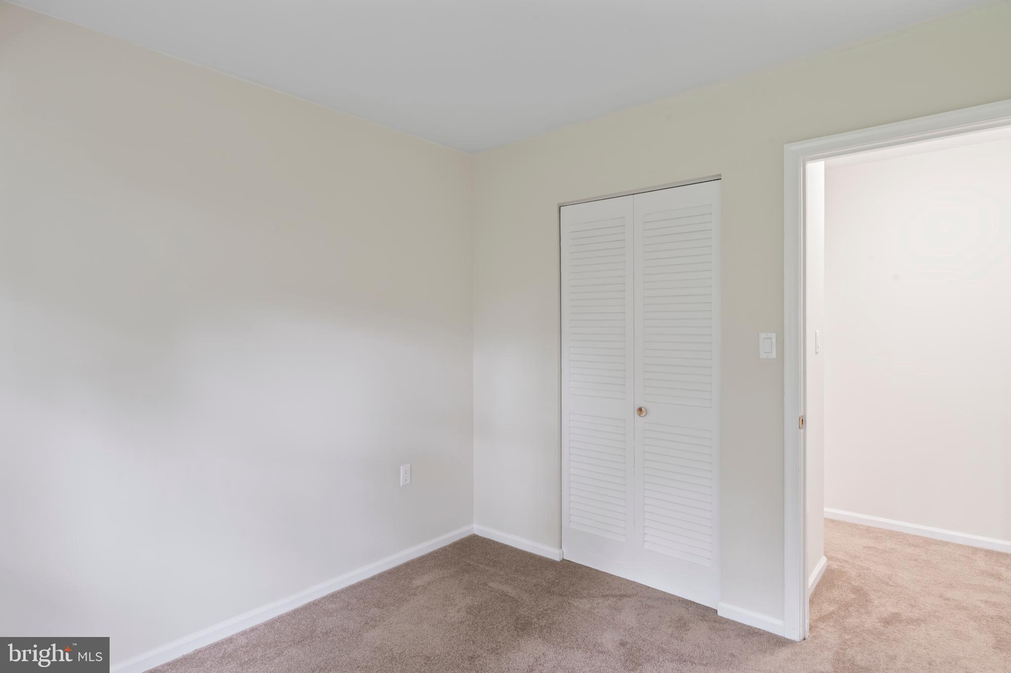 NORBECK ESTATES - Residential