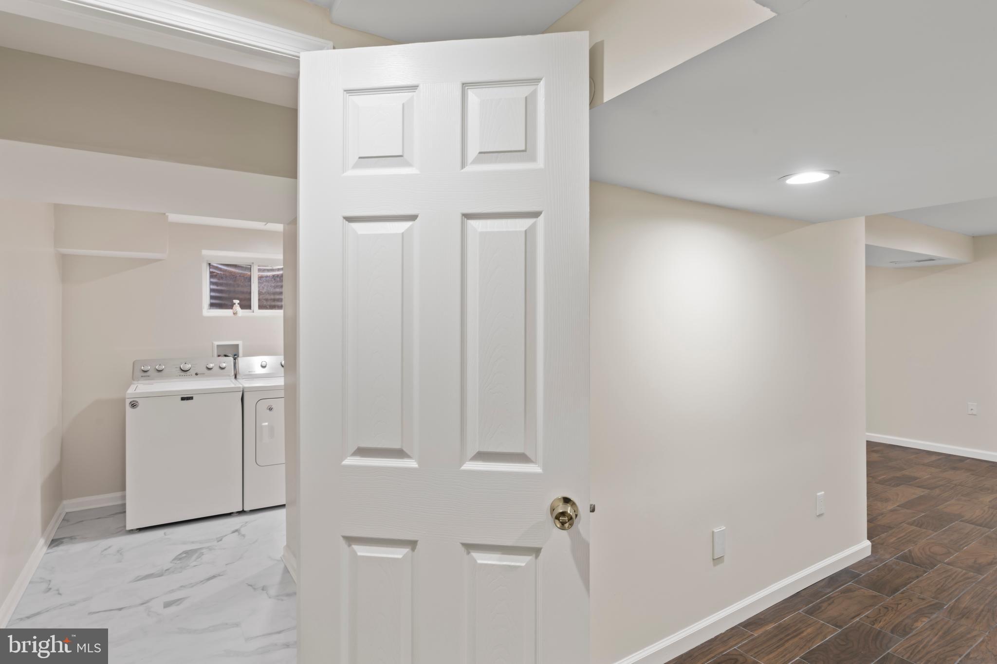 NORBECK ESTATES - Residential