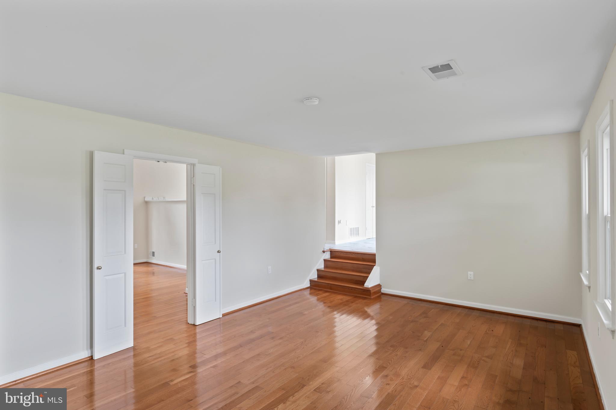 NORBECK ESTATES - Residential