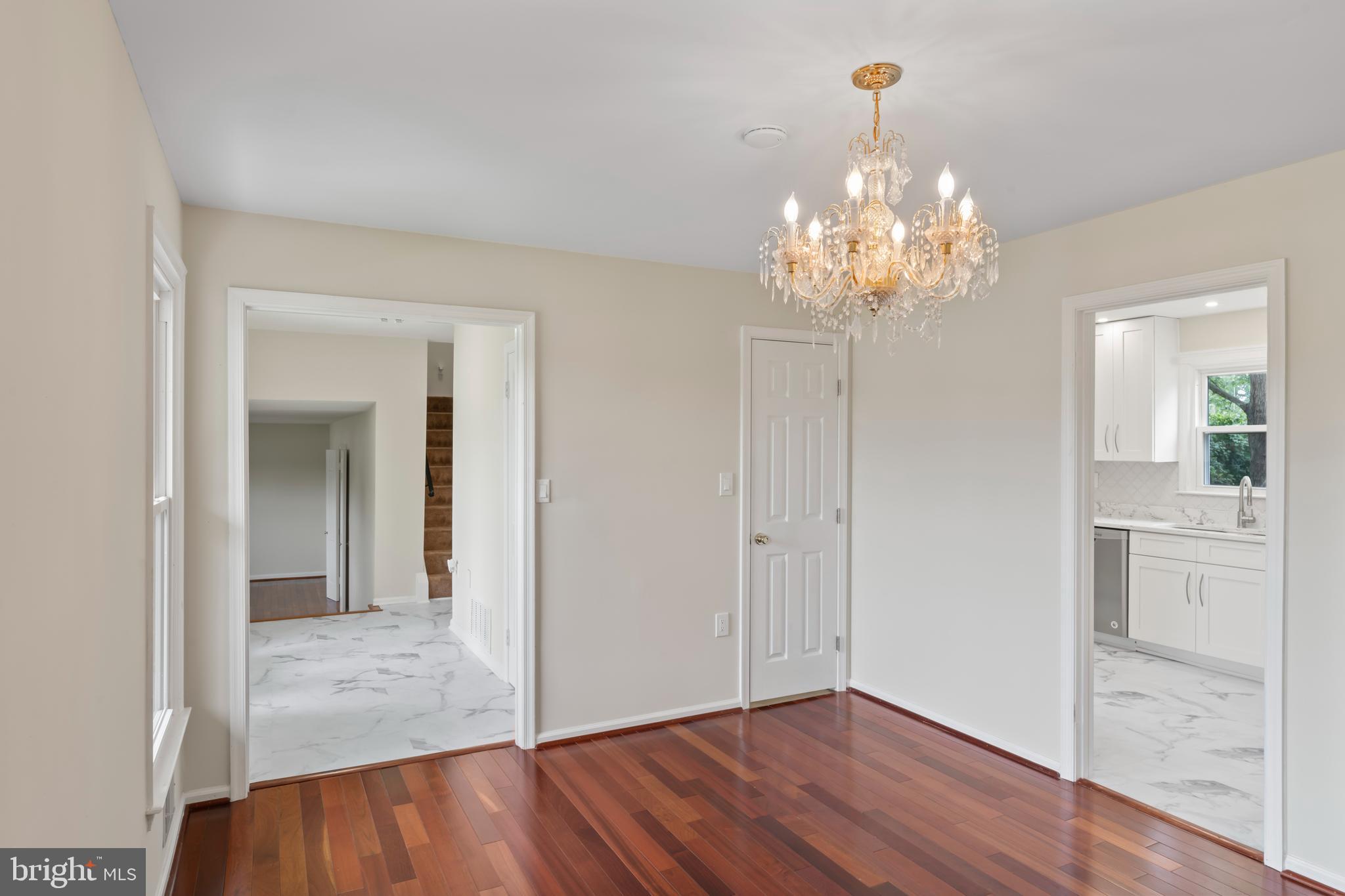 NORBECK ESTATES - Residential