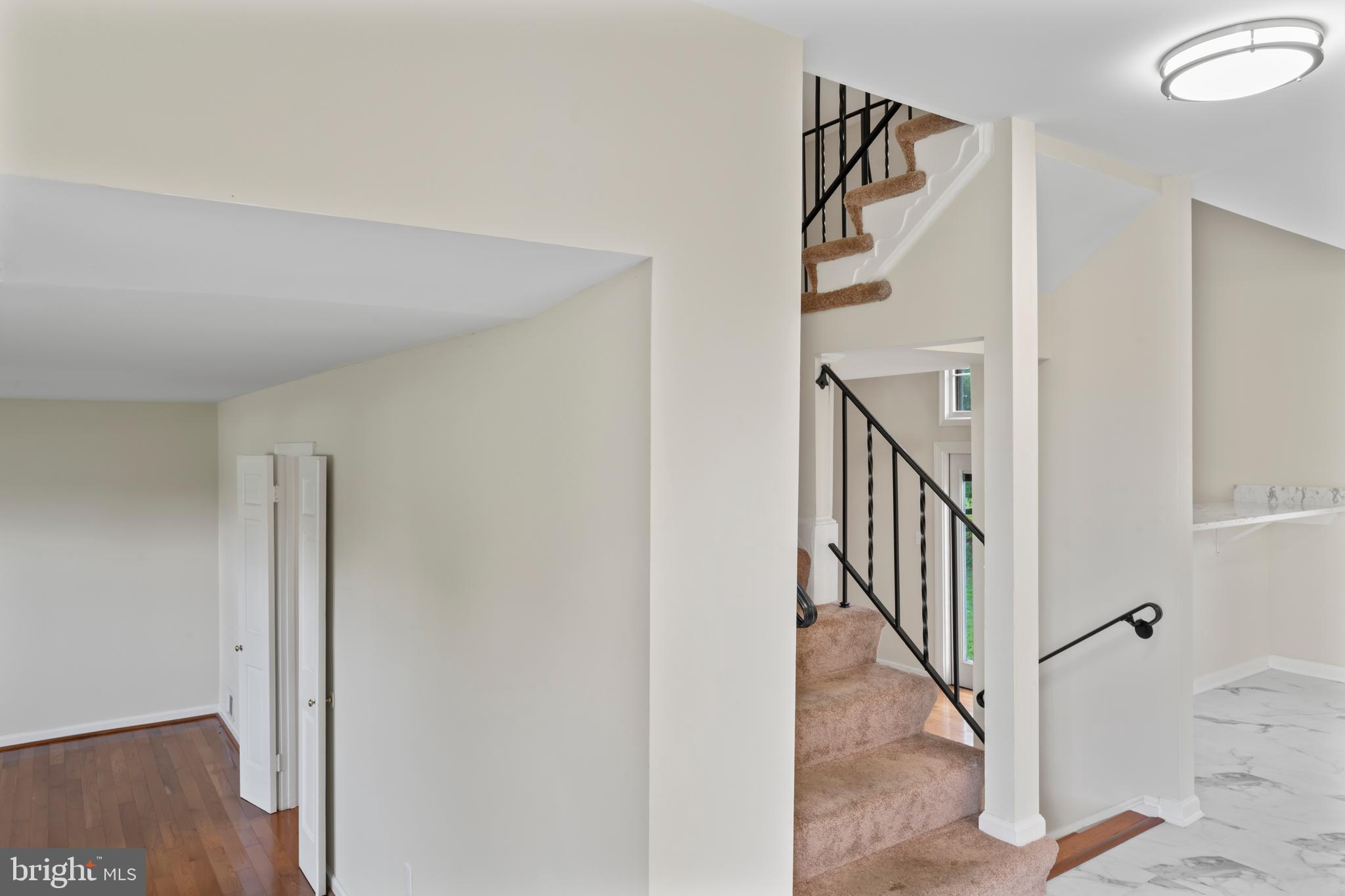 NORBECK ESTATES - Residential