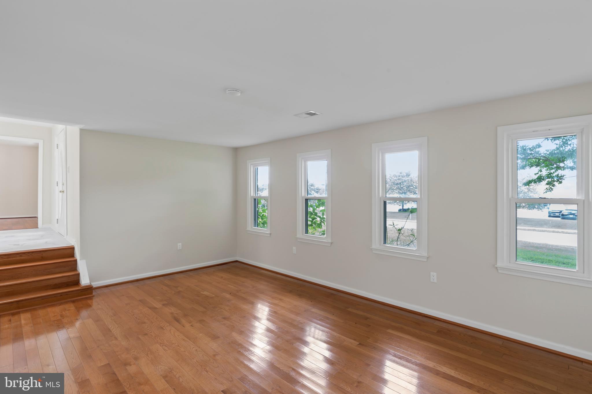 NORBECK ESTATES - Residential