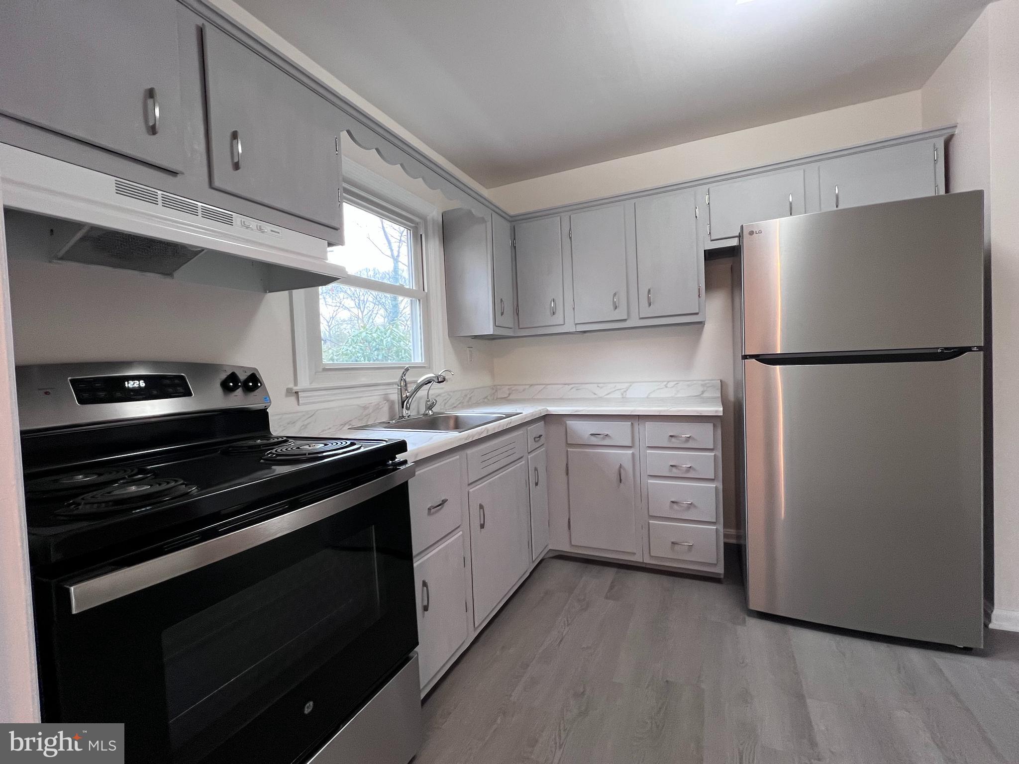 SILLERY BAY - Residential Lease