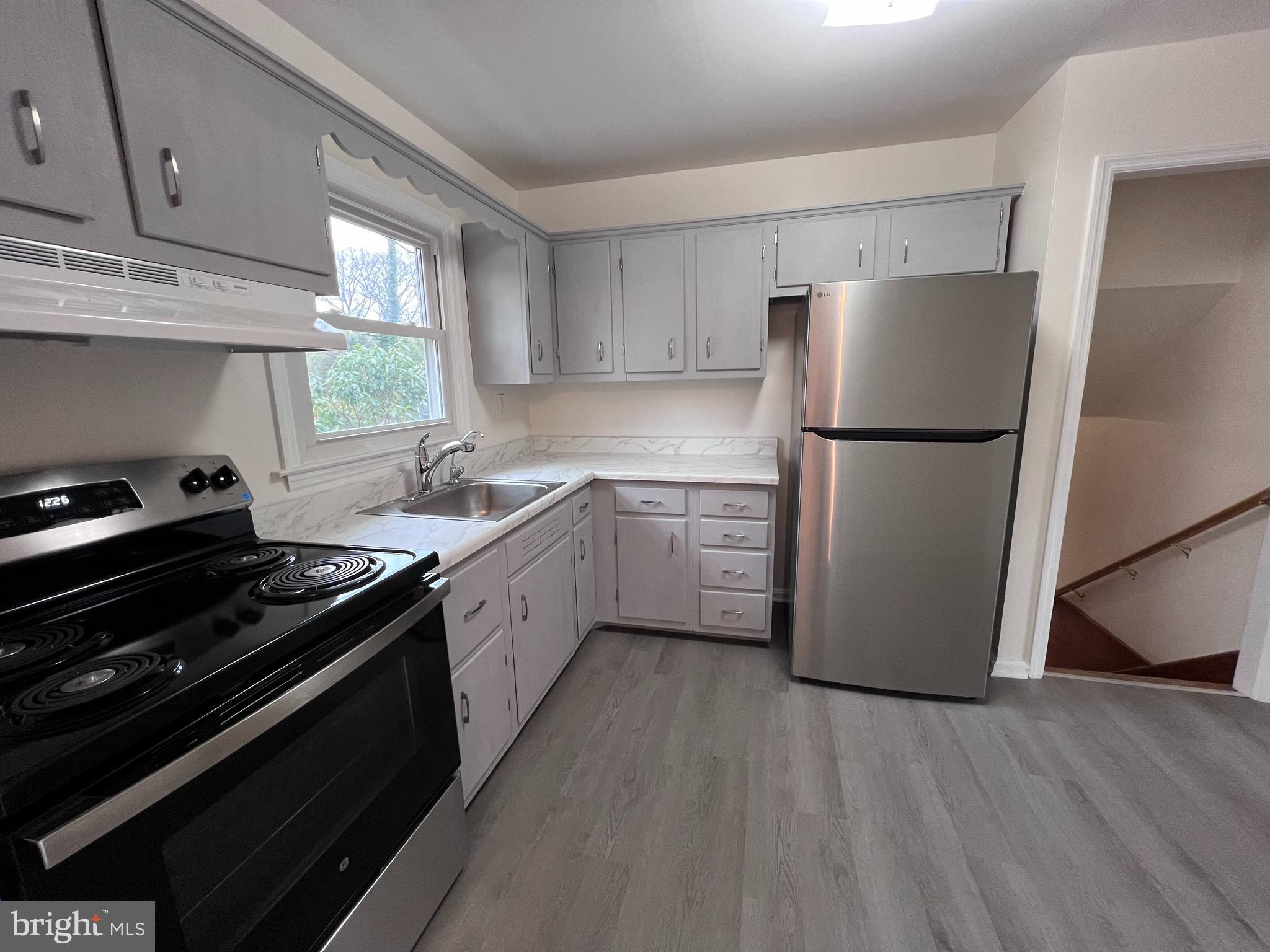 SILLERY BAY - Residential Lease