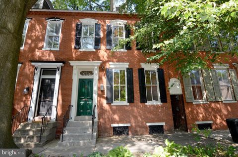 Photo of 216 N MULBERRY ST, LANCASTER, PA 17603 (MLS # PALA2032594)