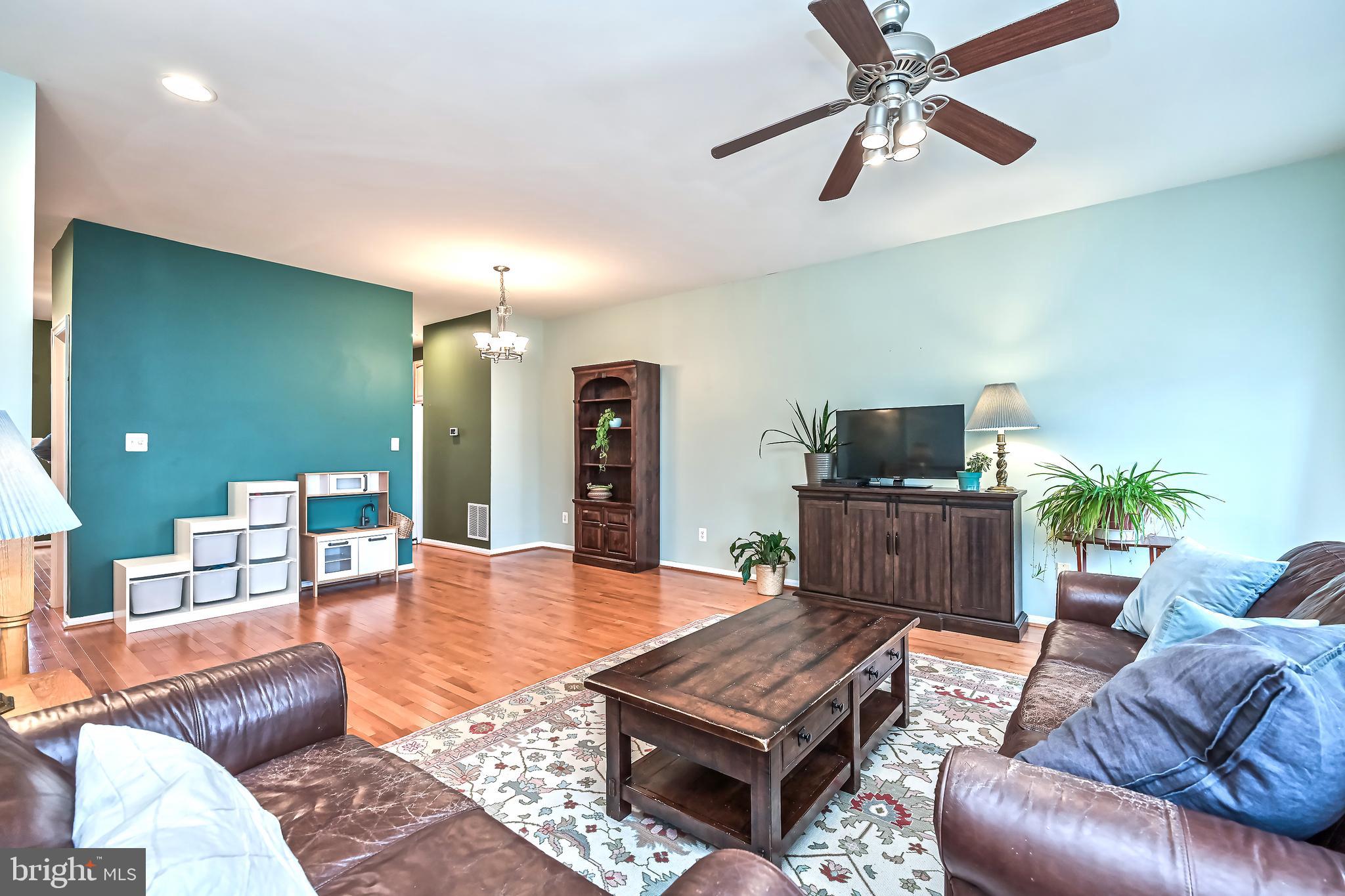 INDEPENDENCE - Residential