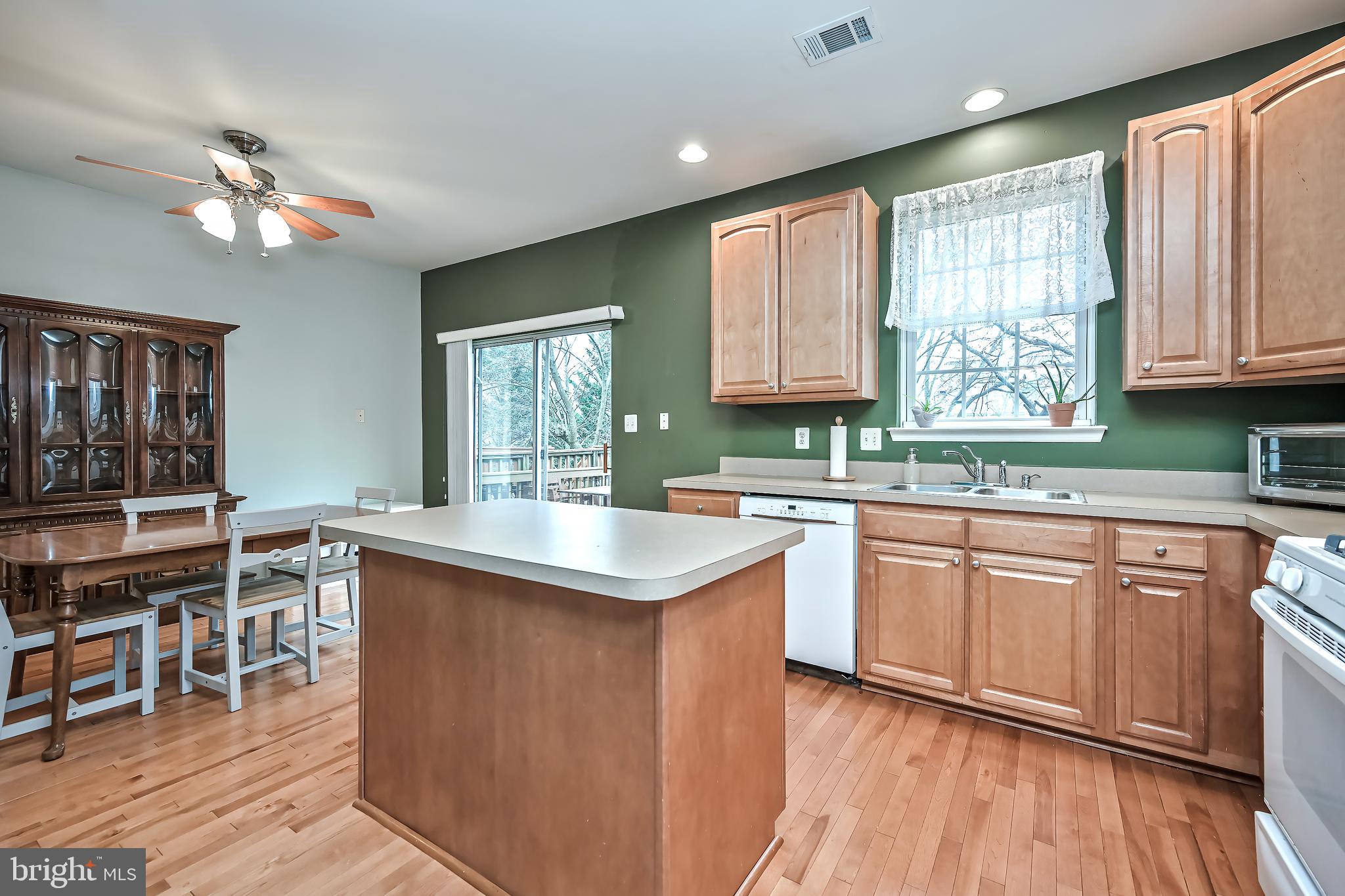 INDEPENDENCE - Residential