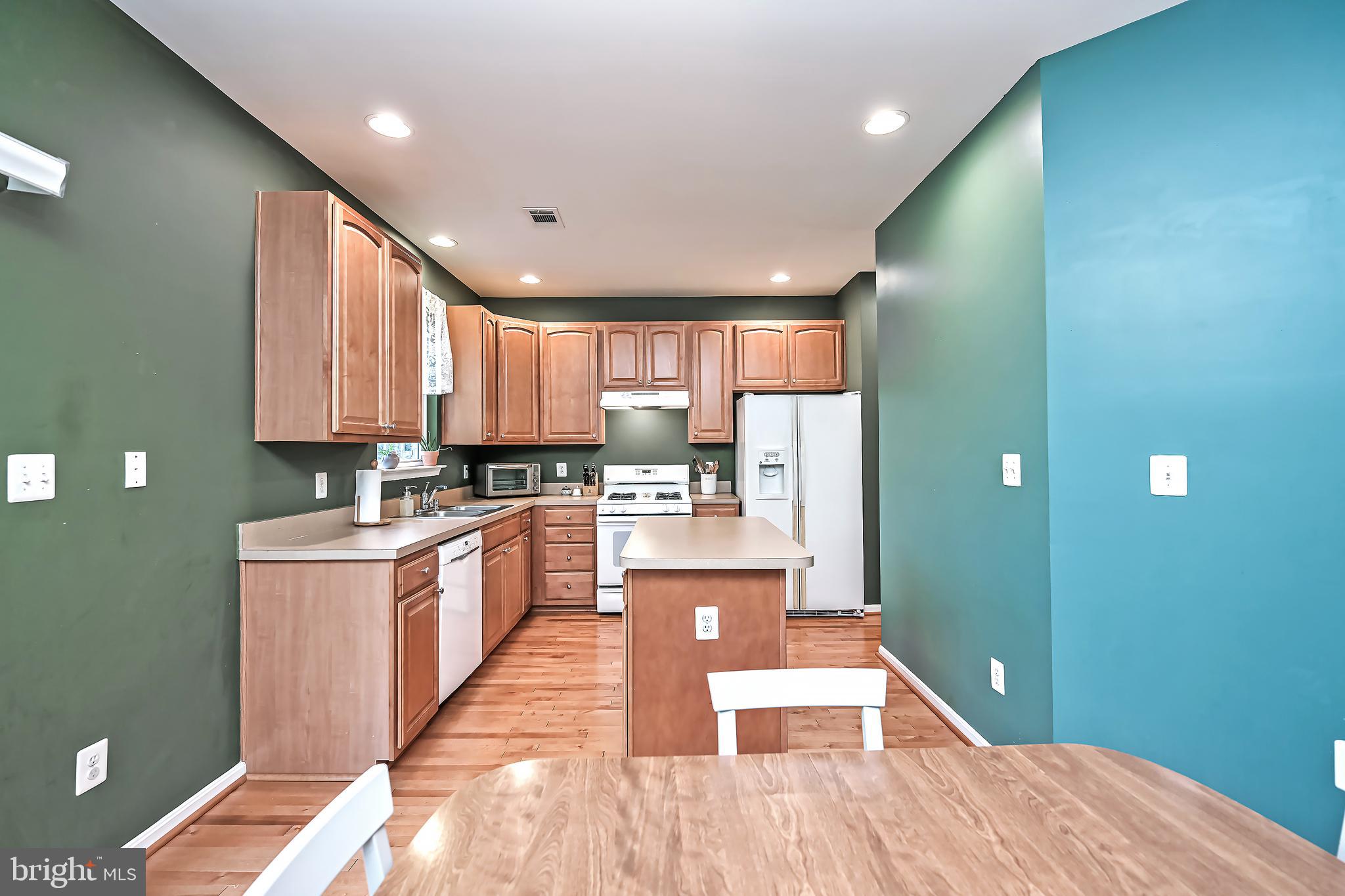 INDEPENDENCE - Residential