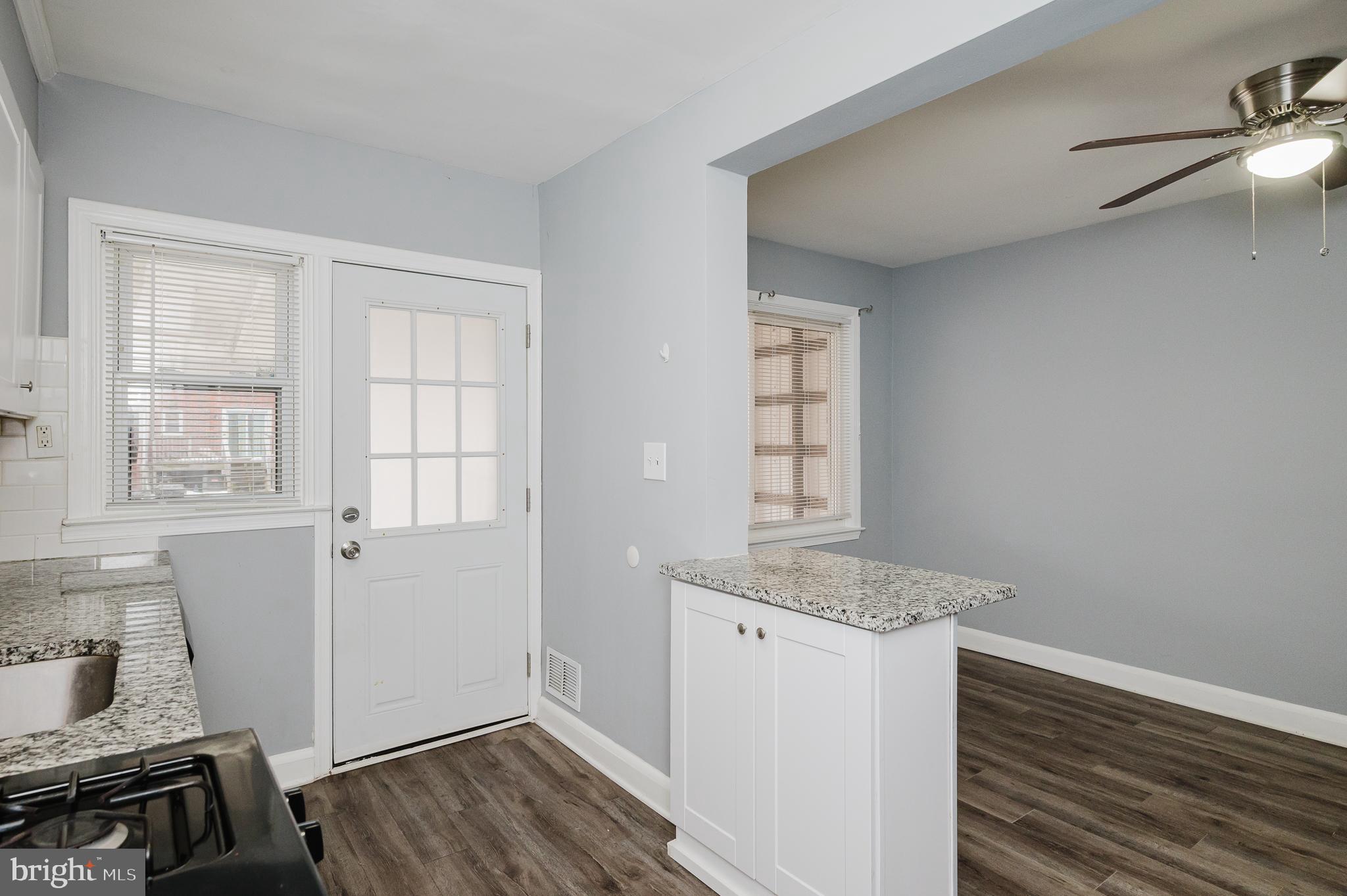 HAWTHORNE - Residential