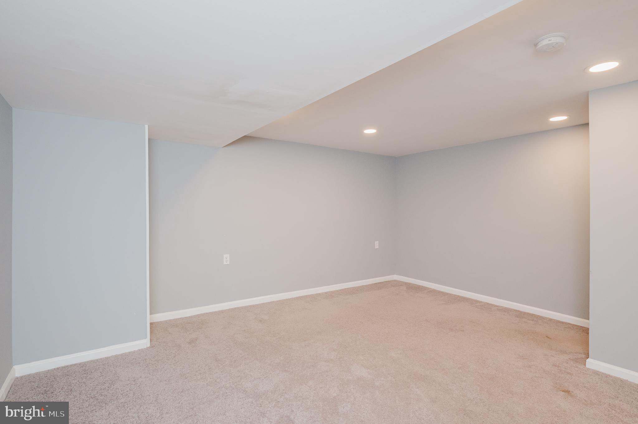 HAWTHORNE - Residential