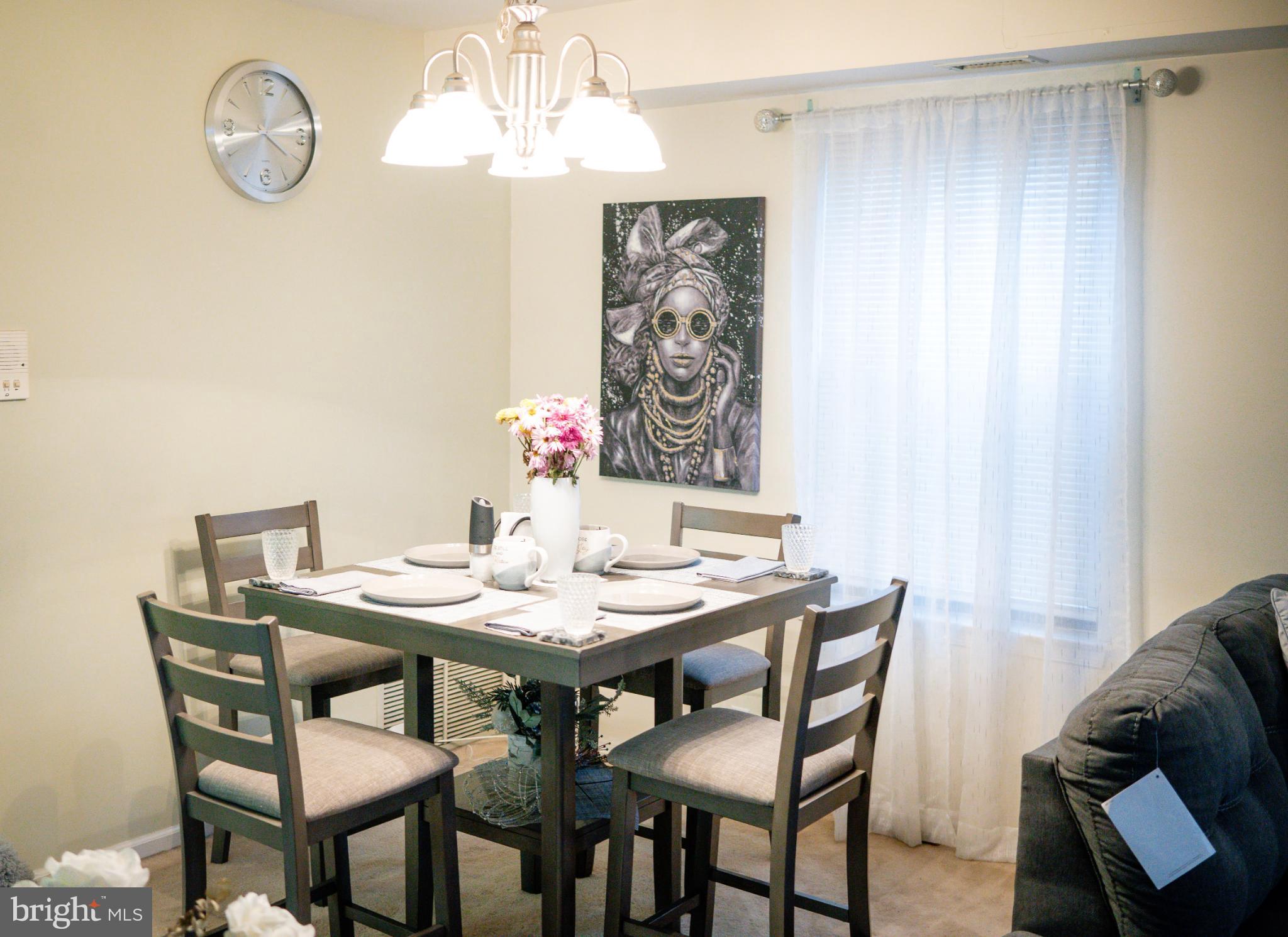 BUSTLETON - Residential