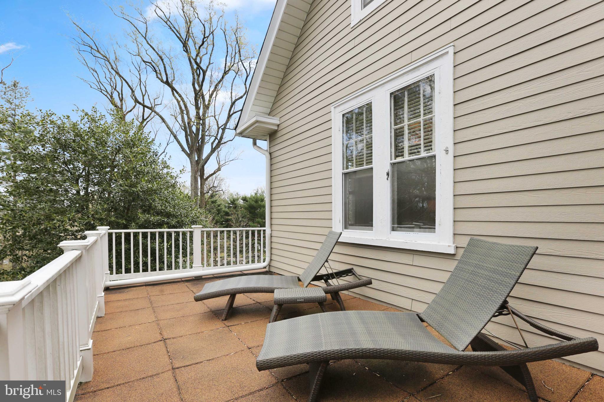 MOUNT WASHINGTON - Residential