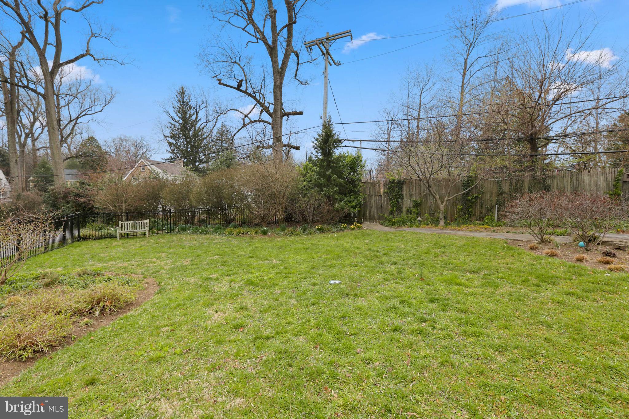 MOUNT WASHINGTON - Residential