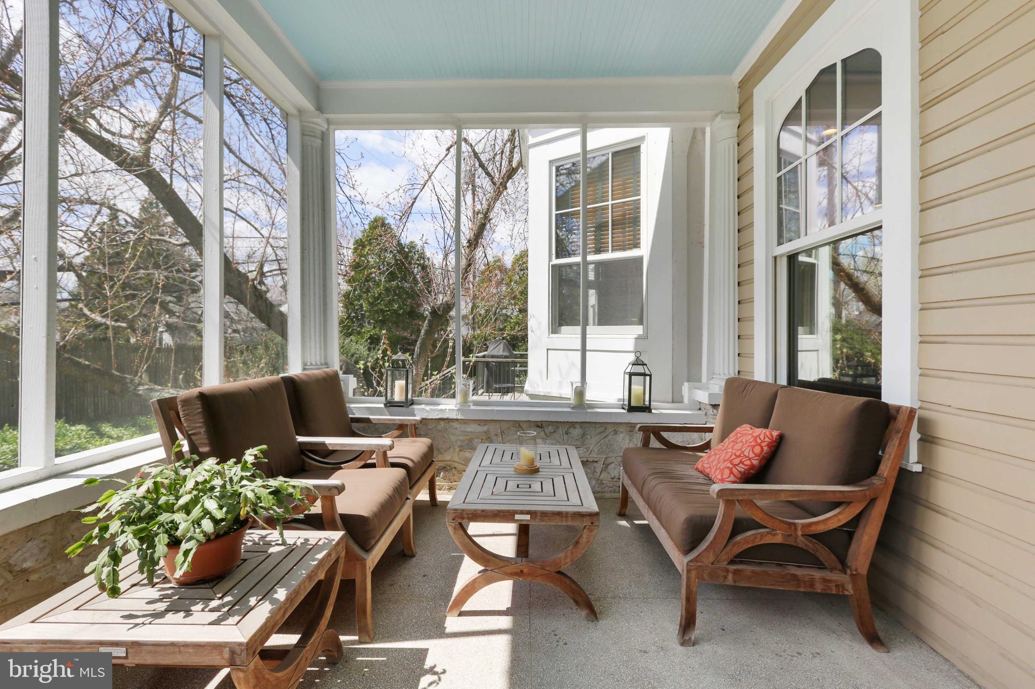 MOUNT WASHINGTON - Residential