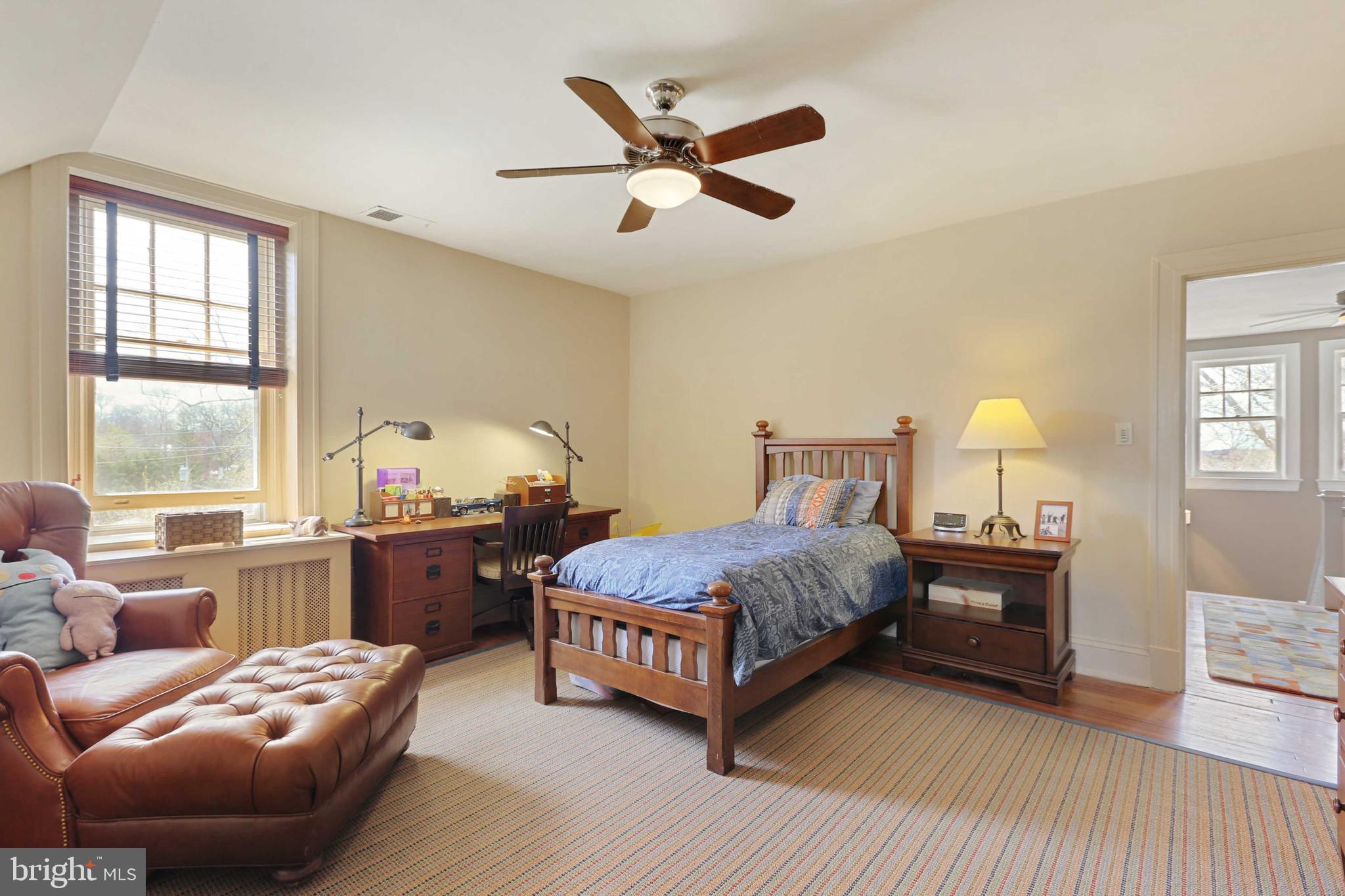 MOUNT WASHINGTON - Residential