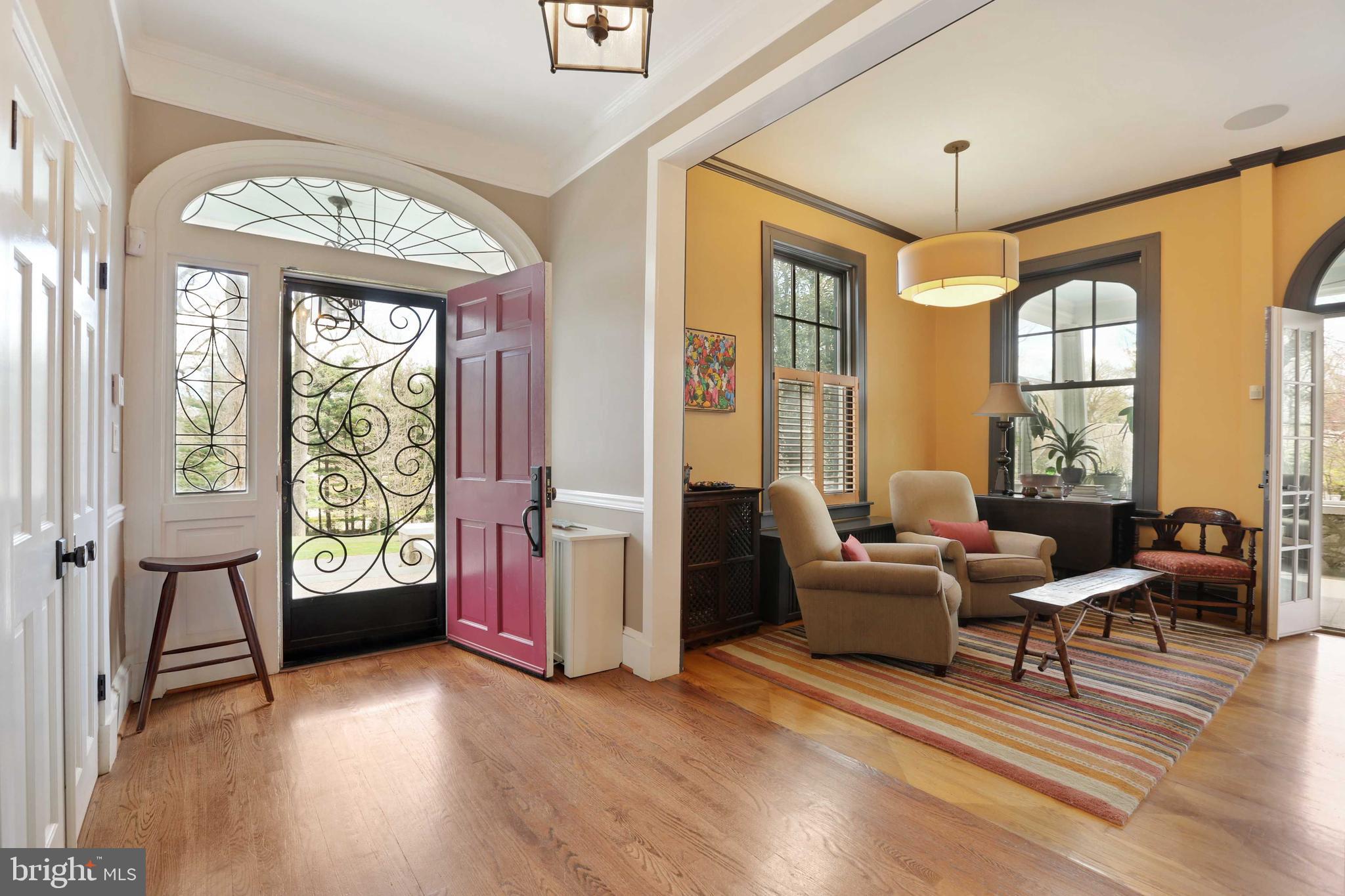 MOUNT WASHINGTON - Residential