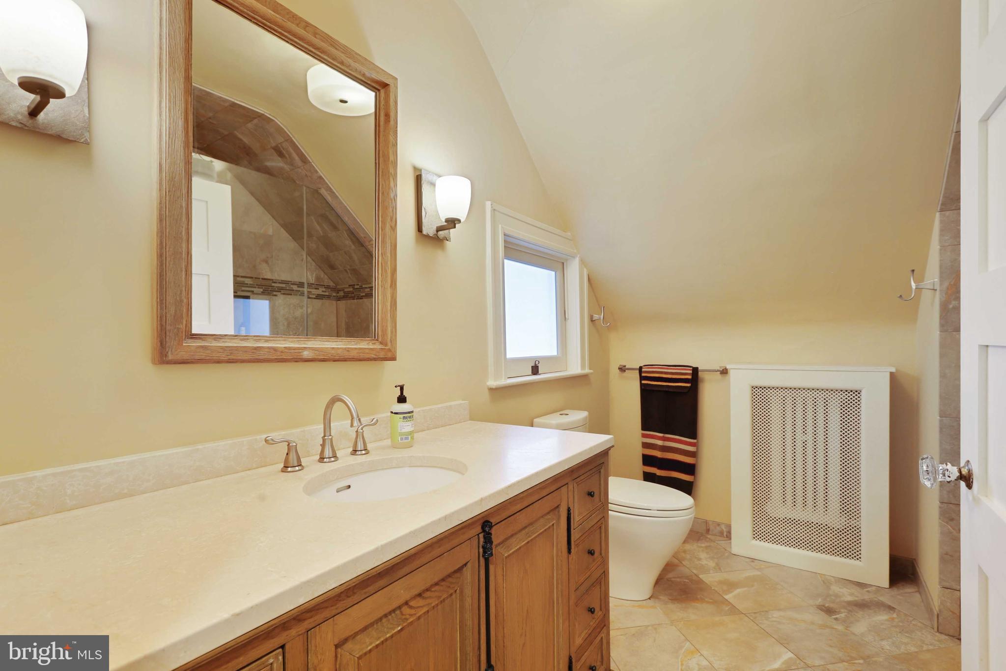 MOUNT WASHINGTON - Residential