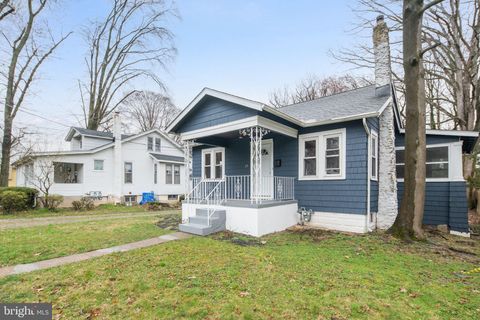 Photo of 39 Woodland Avenue, Ewing, NJ 08638 (MLS # NJME2041384)