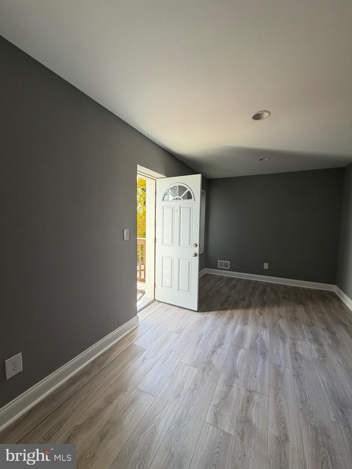 CENTRAL PARK HEIGHTS - Residential Lease