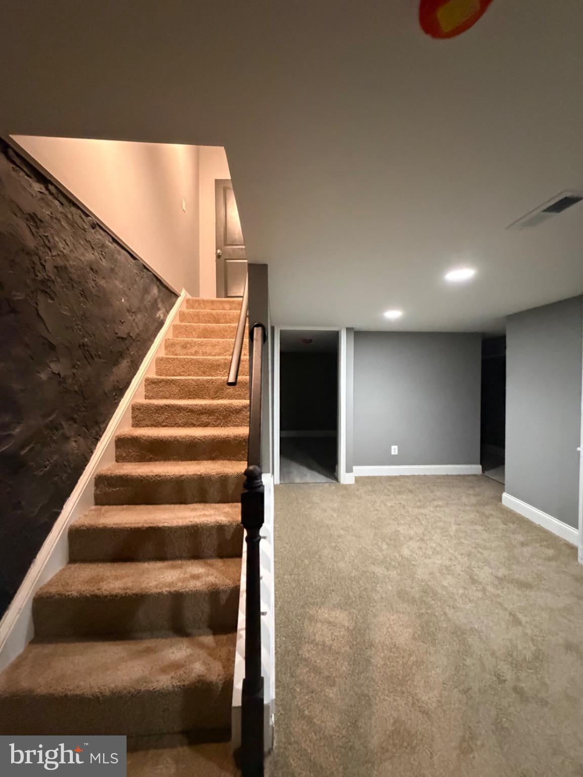 CENTRAL PARK HEIGHTS - Residential Lease