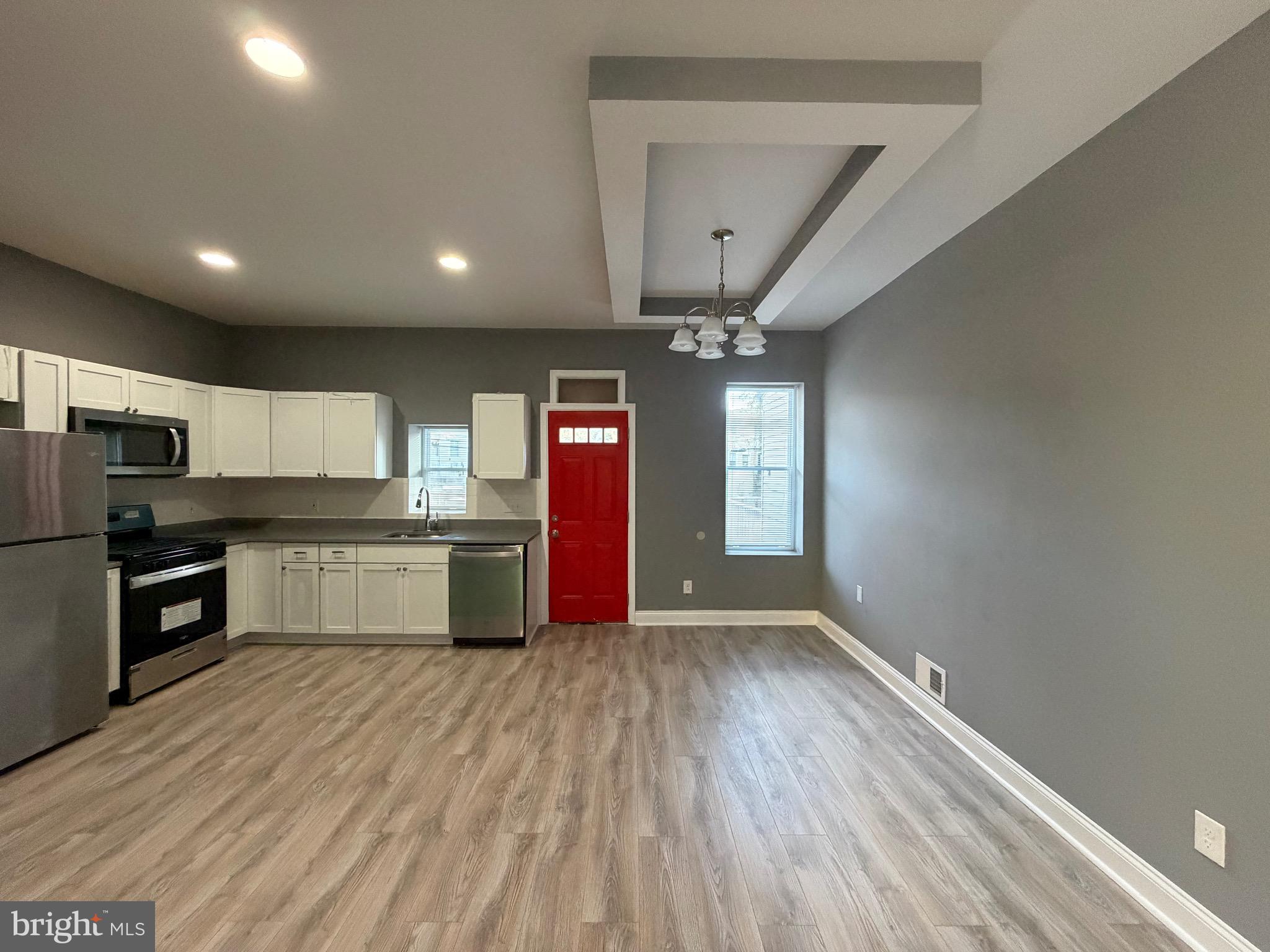 CENTRAL PARK HEIGHTS - Residential Lease