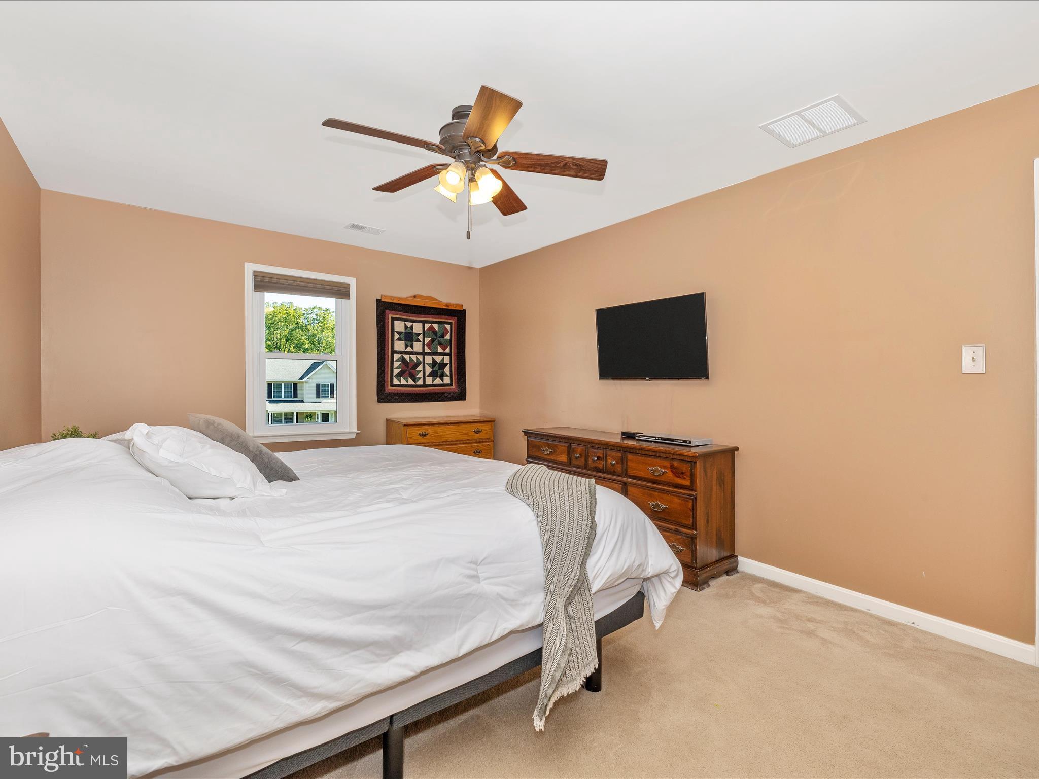 WALNUT POND - Residential